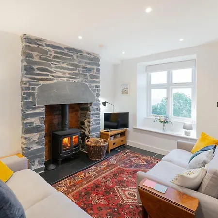 Sunrise Nyaraló Coniston